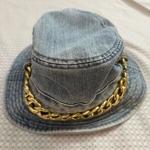 NWT Michael Kors Embellished Denim Bucket Hat SUNFDAE WASH